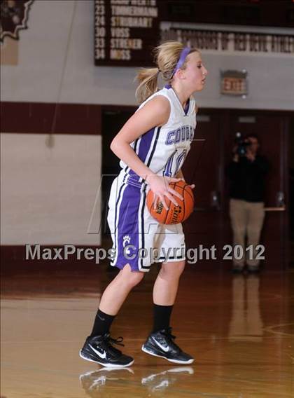 Thumbnail 2 in Central vs. Massac County (IHSA Class 2A Sectional Semi-Final) photogallery.