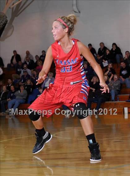 Thumbnail 1 in Central vs. Massac County (IHSA Class 2A Sectional Semi-Final) photogallery.