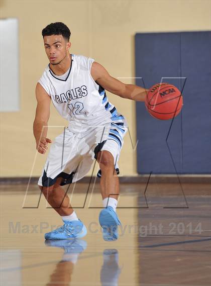 Thumbnail 1 in D'Evelyn @ Valor Christian photogallery.