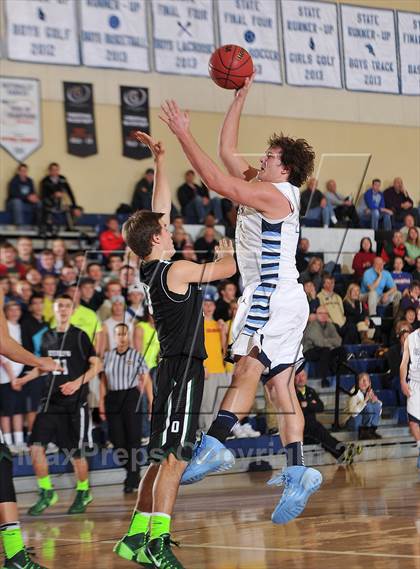 Thumbnail 3 in D'Evelyn @ Valor Christian photogallery.