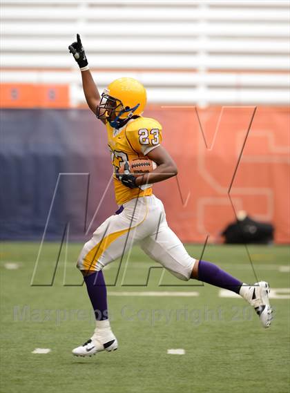 Thumbnail 3 in Auburn @ Riverside (Kickoff Classic) photogallery.