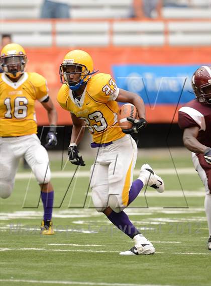 Thumbnail 3 in Auburn @ Riverside (Kickoff Classic) photogallery.