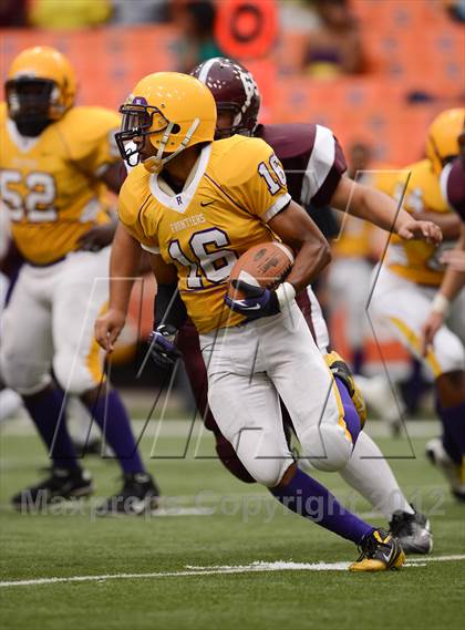 Thumbnail 3 in Auburn @ Riverside (Kickoff Classic) photogallery.