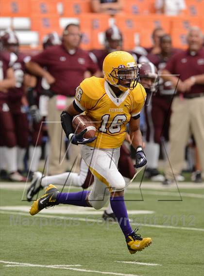 Thumbnail 1 in Auburn @ Riverside (Kickoff Classic) photogallery.