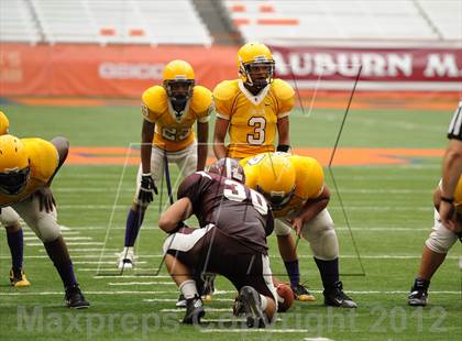 Thumbnail 2 in Auburn @ Riverside (Kickoff Classic) photogallery.
