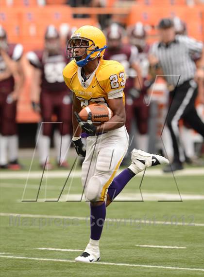Thumbnail 1 in Auburn @ Riverside (Kickoff Classic) photogallery.