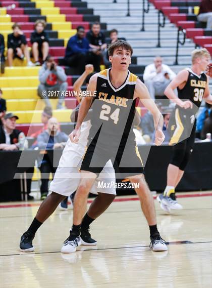 Thumbnail 2 in Cesar Chavez vs Clark (Hoophall West) photogallery.