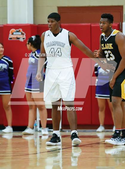 Thumbnail 3 in Cesar Chavez vs Clark (Hoophall West) photogallery.