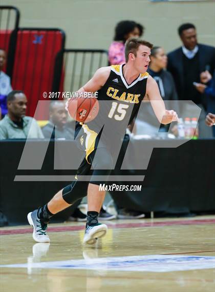 Thumbnail 2 in Cesar Chavez vs Clark (Hoophall West) photogallery.