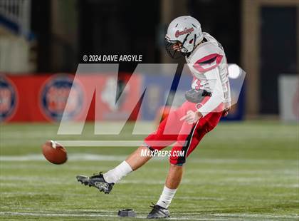 Thumbnail 1 in Richfield vs. Grantsville (UHSAA 3A Semifinal) photogallery.