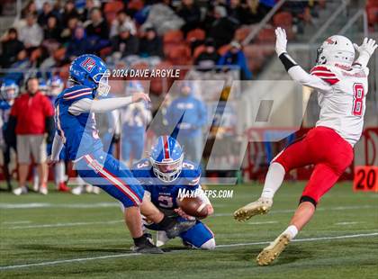 Thumbnail 2 in Richfield vs. Grantsville (UHSAA 3A Semifinal) photogallery.