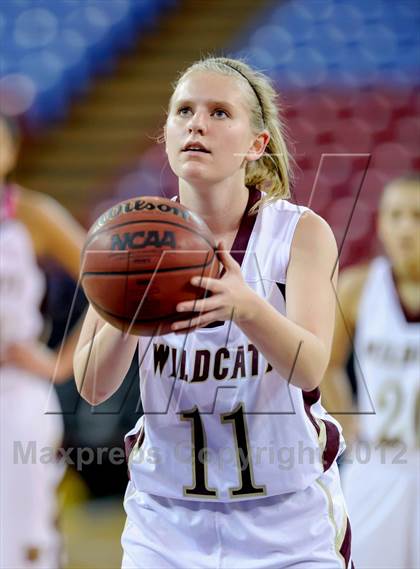 Thumbnail 3 in Whitney vs Woodcreek (Sleep Train Arena) photogallery.