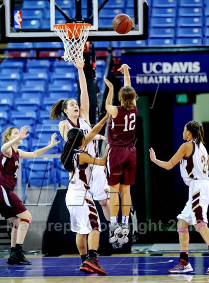 Thumbnail 3 in Whitney vs Woodcreek (Sleep Train Arena) photogallery.