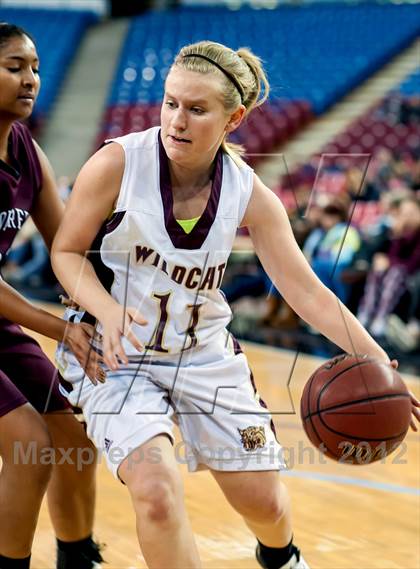 Thumbnail 3 in Whitney vs Woodcreek (Sleep Train Arena) photogallery.