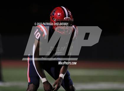 Thumbnail 1 in Strake Jesuit @ Alief Taylor photogallery.