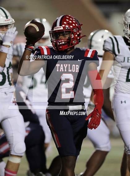 Thumbnail 3 in Strake Jesuit @ Alief Taylor photogallery.