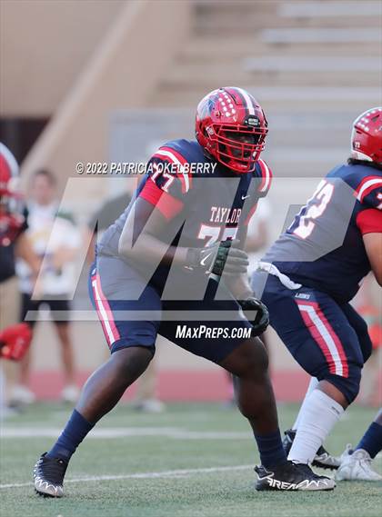Thumbnail 1 in Strake Jesuit @ Alief Taylor photogallery.