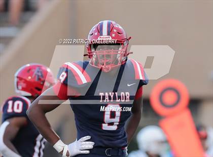 Thumbnail 1 in Strake Jesuit @ Alief Taylor photogallery.