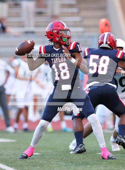 Thumbnail 1 in Strake Jesuit @ Alief Taylor photogallery.