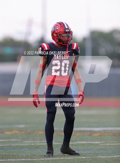 Thumbnail 2 in Strake Jesuit @ Alief Taylor photogallery.
