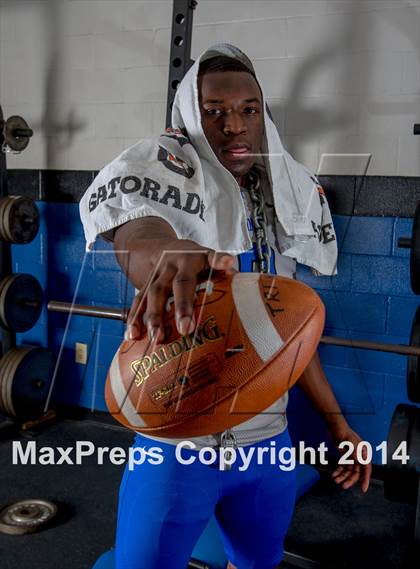 Thumbnail 1 in Trinity Christian (2014 Preseason Top 25 Photo Shoot) photogallery.
