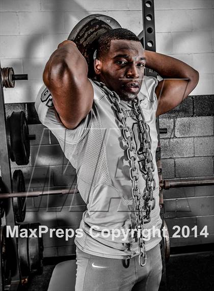 Thumbnail 1 in Trinity Christian (2014 Preseason Top 25 Photo Shoot) photogallery.