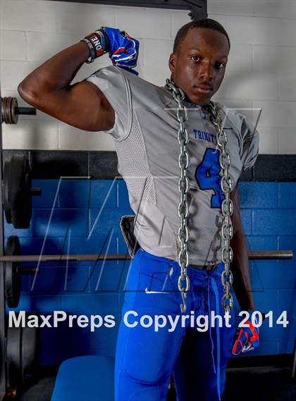 Thumbnail 3 in Trinity Christian (2014 Preseason Top 25 Photo Shoot) photogallery.