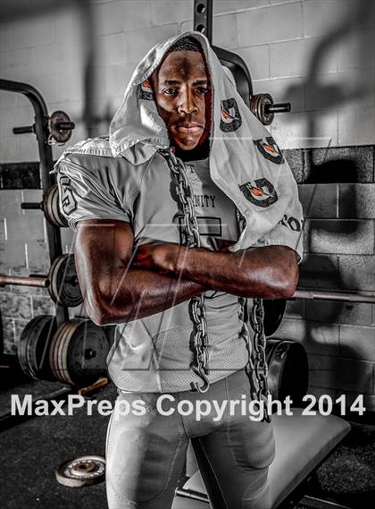 Thumbnail 1 in Trinity Christian (2014 Preseason Top 25 Photo Shoot) photogallery.