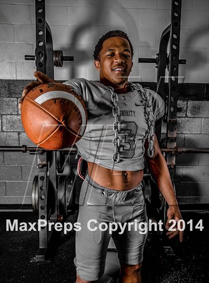 Thumbnail 3 in Trinity Christian (2014 Preseason Top 25 Photo Shoot) photogallery.