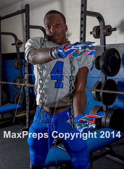 Thumbnail 2 in Trinity Christian (2014 Preseason Top 25 Photo Shoot) photogallery.