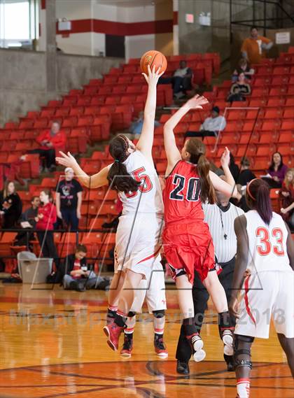 Thumbnail 2 in Coronado vs. Marcus (UIL 5A Region 1 Semi Final Playoff) photogallery.