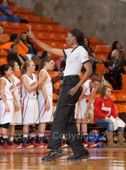 Thumbnail 2 in Coronado vs. Marcus (UIL 5A Region 1 Semi Final Playoff) photogallery.