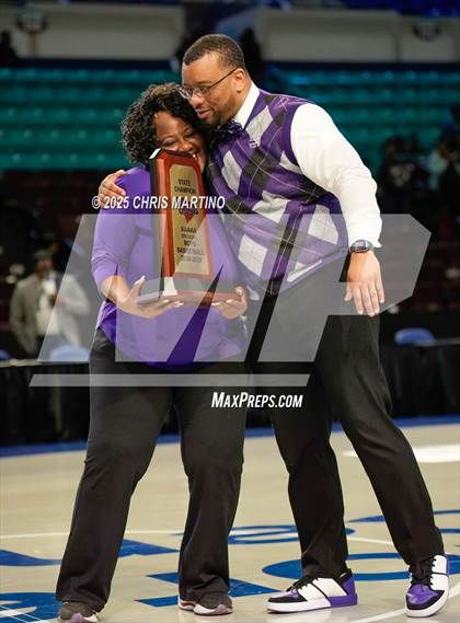 Thumbnail 1 in Blythewood vs Ridge View (SCHSL 5A-D1 Final) photogallery.
