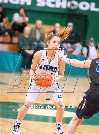 Thumbnail 1 in LaConner vs Adna (WIAA 2B Regional Playoff) photogallery.