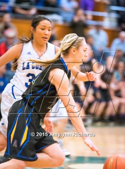 Thumbnail 1 in LaConner vs Adna (WIAA 2B Regional Playoff) photogallery.