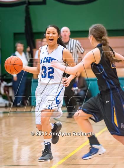 Thumbnail 2 in LaConner vs Adna (WIAA 2B Regional Playoff) photogallery.