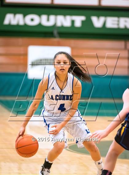 Thumbnail 3 in LaConner vs Adna (WIAA 2B Regional Playoff) photogallery.