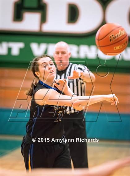 Thumbnail 3 in LaConner vs Adna (WIAA 2B Regional Playoff) photogallery.