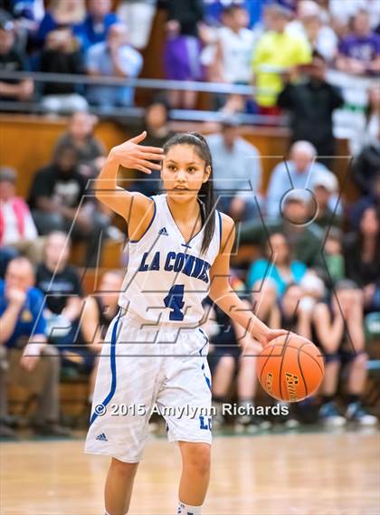 Thumbnail 1 in LaConner vs Adna (WIAA 2B Regional Playoff) photogallery.