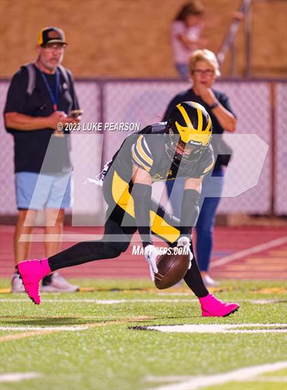Thumbnail 1 in Folsom @ Del Oro photogallery.
