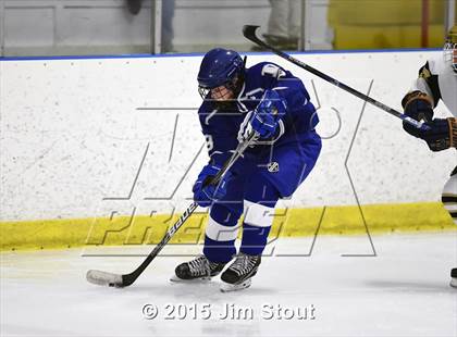Thumbnail 2 in Darien @ Notre Dame-Fairfield photogallery.