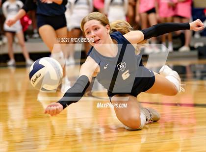 Thumbnail 3 in College Park vs Oak Ridge photogallery.
