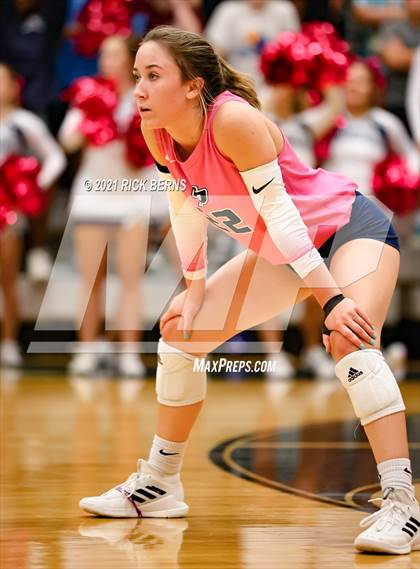 Thumbnail 1 in College Park vs Oak Ridge photogallery.