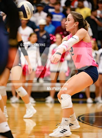 Thumbnail 1 in College Park vs Oak Ridge photogallery.