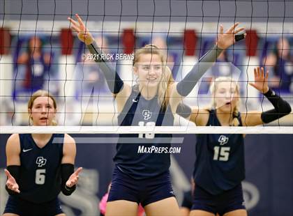 Thumbnail 1 in College Park vs Oak Ridge photogallery.