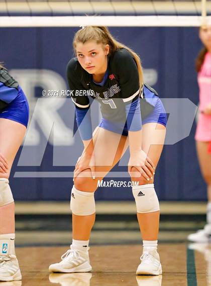 Thumbnail 1 in College Park vs Oak Ridge photogallery.