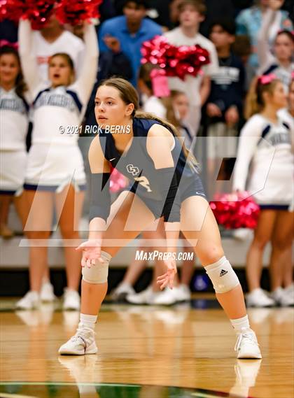 Thumbnail 1 in College Park vs Oak Ridge photogallery.