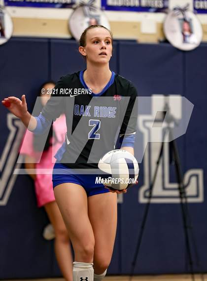 Thumbnail 2 in College Park vs Oak Ridge photogallery.