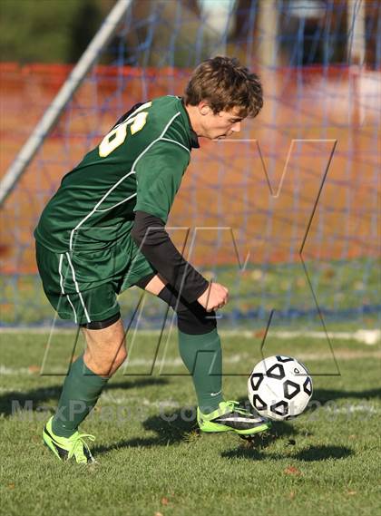 Thumbnail 2 in Hamden @ Glastonbury (CIAC Class LL 1st Round) photogallery.