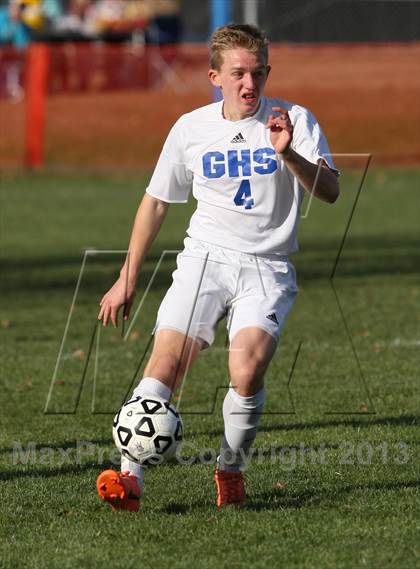 Thumbnail 1 in Hamden @ Glastonbury (CIAC Class LL 1st Round) photogallery.